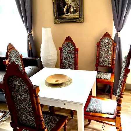 Appartement Vltavska F Praag